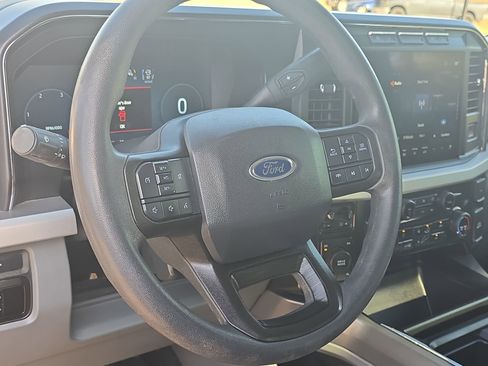 Used 2023 Ford F350 XLT w/ XLT Premium Package image 15