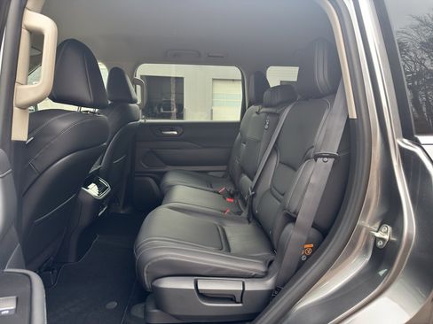 New 2026 Nissan Armada SV image 19