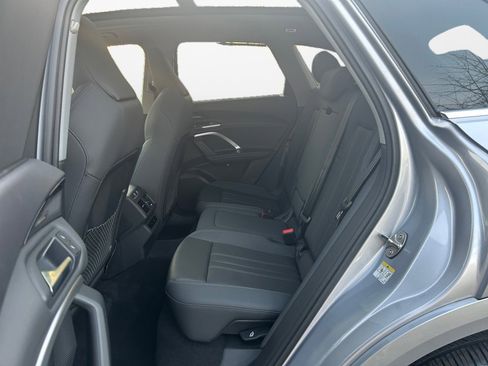 Certified 2025 Audi Q5 Premium Plus w/ Premium Plus image 13