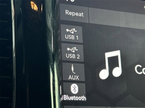 Used 2020 Jeep Compass Limited image 26