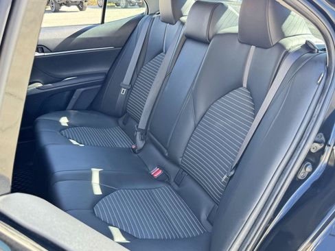 Used 2023 Toyota Camry SE w/ Protection Package (Q2) (TMS) FWD image 28