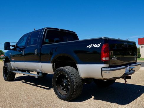 Used 2004 Ford F250 Lariat AWD/4WD image 12