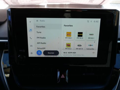 Used 2024 Toyota Corolla LE image 22