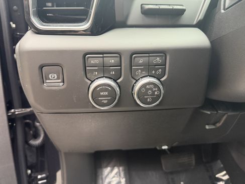 New 2026 GMC Sierra 3500 Denali w/ Denali Reserve Package image 20