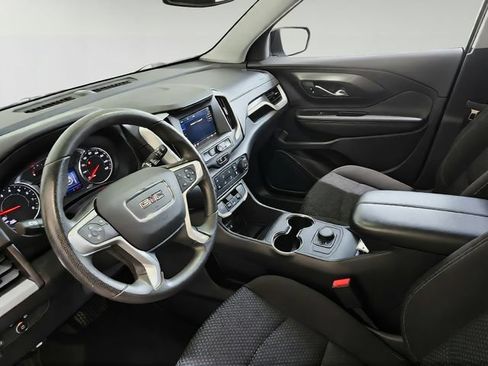 Used 2022 GMC Terrain SLE w/ Elevation Edition FWD image 11