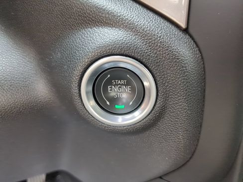 Used 2023 Chevrolet Silverado 1500 Custom RWD image 28