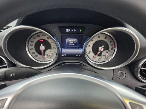 Used 2016 Mercedes-Benz SLK 300 image 19