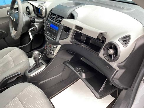 Used 2013 Chevrolet Sonic LS image 21