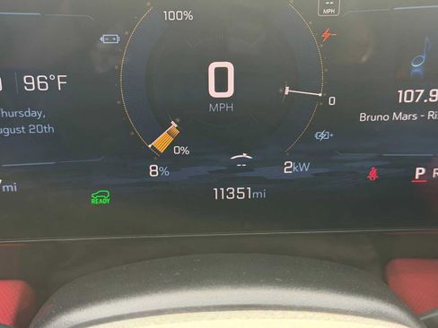 Used 2024 Chevrolet Blazer EV RS AWD/4WD image 17