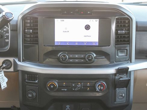 Used 2023 Ford F150 XLT image 17