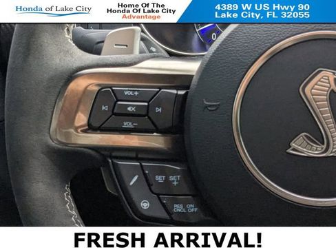 Used 2020 Ford Mustang Shelby GT500 w/ Technology Package image 18