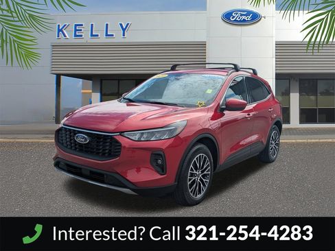 Certified 2023 Ford Escape SE FWD image 2