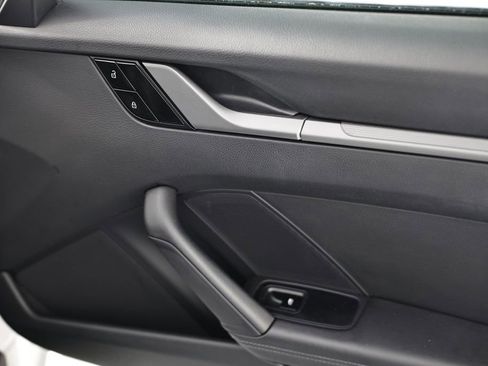 Certified 2021 Porsche 911 Carrera RWD image 29