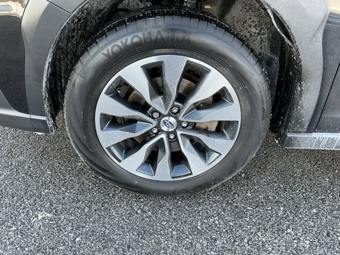 Certified 2023 Subaru Outback Limited image 9