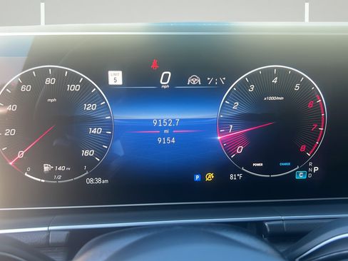 Used 2025 Mercedes-Benz GLS 450 4MATIC image 32