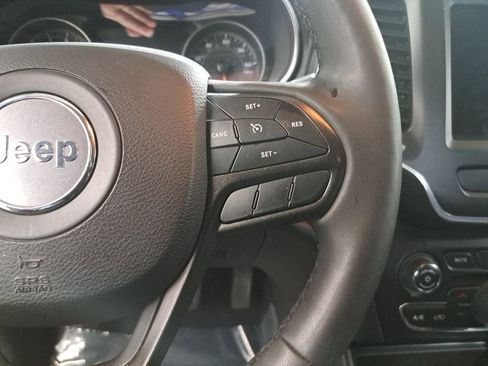 Certified 2022 Jeep Cherokee Trailhawk image 18