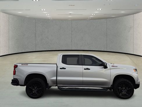 Used 2022 Chevrolet Silverado 1500 LT Trail Boss w/ LT Trail Boss Premium Package image 4