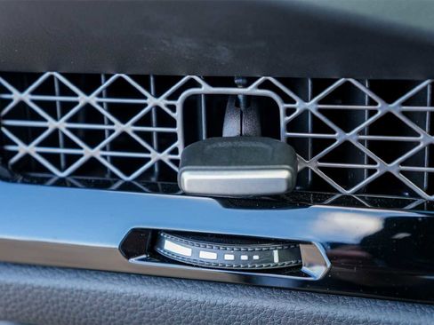 Used 2025 Honda Accord Sport image 28