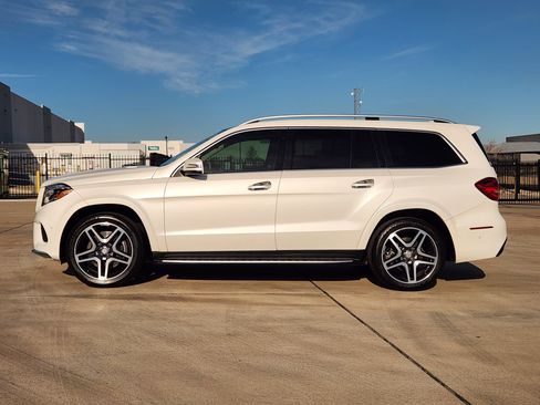 Used 2017 Mercedes-Benz GLS 550 GLS 550 image 3