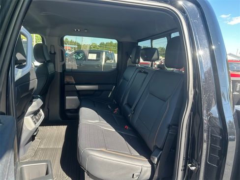 New 2026 Ford F250 Lariat w/ Lariat Premium Package image 15