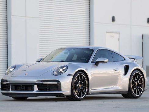 Used 2021 Porsche 911 Turbo S image 1