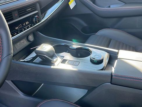 New 2026 Nissan Rogue SV image 27