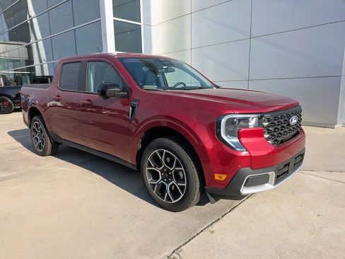 New 2026 Ford Maverick Lariat w/ 4K Tow Package image 2