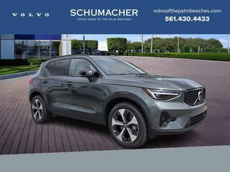 New 2026 Volvo XC40 B5 Plus w/ Protection Package Premier video 1