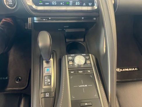 Used 2022 Lexus LC 500 Convertible w/ Touring Package RWD image 21