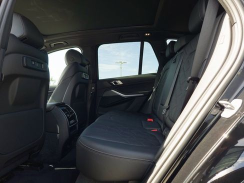 Certified 2023 BMW X5 xDrive40i w/ M Sport Package image 8