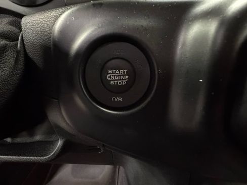 Used 2021 Jeep Wrangler Sport AWD/4WD image 22