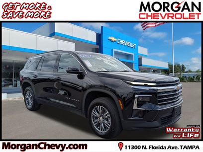 Used 2024 Chevrolet Traverse LT