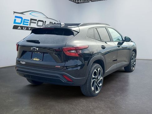 New 2026 Chevrolet Trax RS w/ Sunroof Package image 3