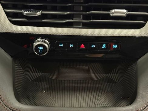 New 2026 Ford Explorer Active AWD/4WD image 27