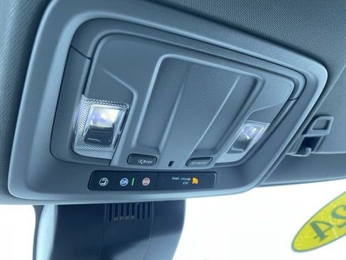 Used 2024 Chevrolet Silverado 1500 RST image 34