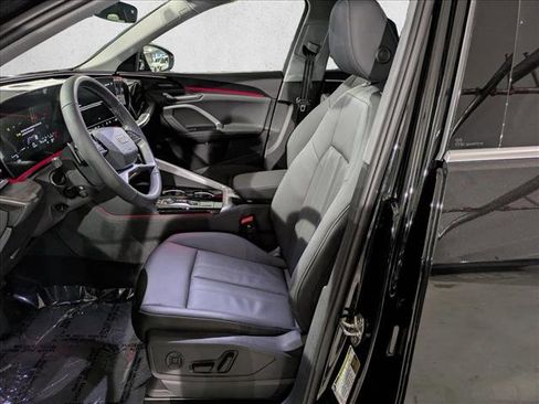 New 2025 Audi Q5 Premium Plus image 4