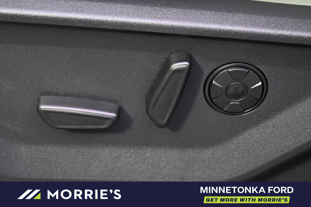 Used 2025 Ford Expedition Max Platinum w/ Platinum Ultimate Package AWD/4WD image 14