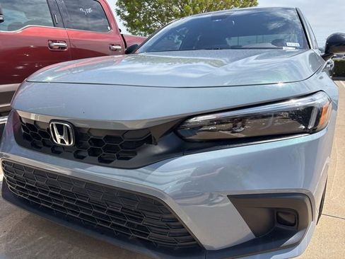 Used 2024 Honda Civic Si image 2