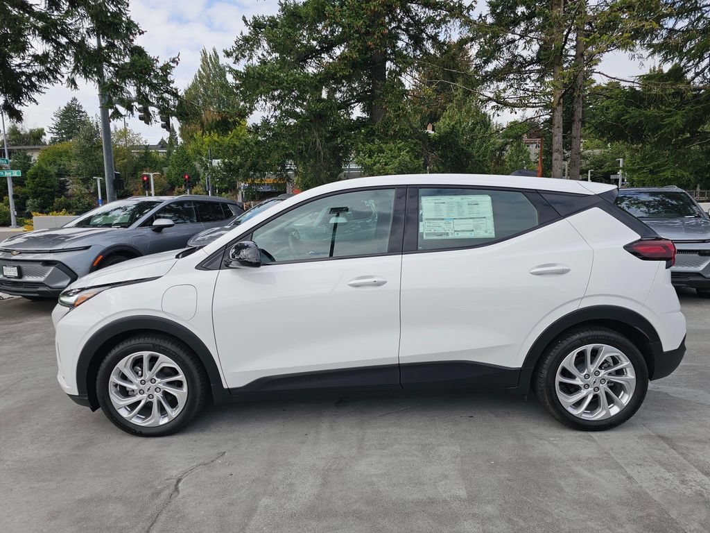 New 2027 Chevrolet Bolt LT FWD image 4