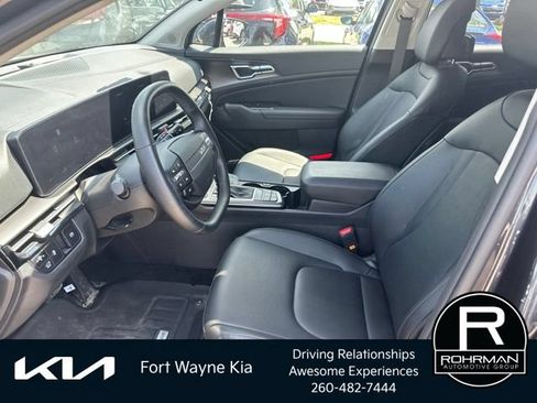Certified 2026 Kia Sportage SX FWD image 12