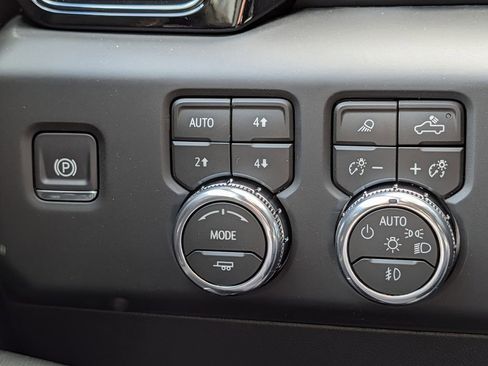 New 2026 GMC Sierra 1500 AT4X AWD/4WD image 44