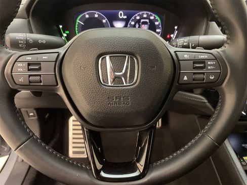Used 2025 Honda Accord Sport image 11