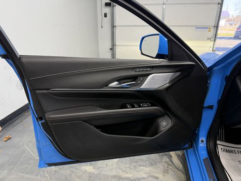 Used 2023 Cadillac CT4 V image 11