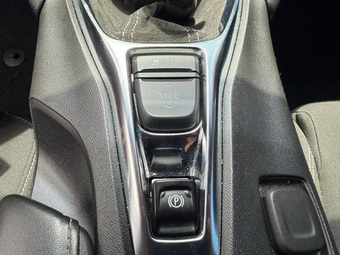 Used 2021 Chevrolet Camaro LT w/ 1LE Track Performance Package image 21