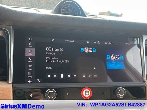 Certified 2025 Porsche Macan S image 29