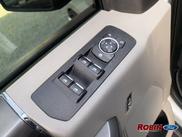 Used 2019 Ford F150 XLT w/ Equipment Group 302A Luxury RWD image 11