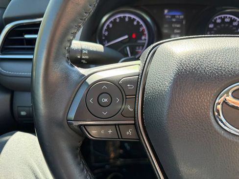 Used 2021 Toyota Camry SE FWD image 29