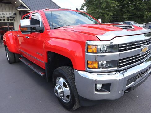 Used 2018 Chevrolet Silverado 3500 LTZ w/ Duramax Plus Package AWD/4WD image 3