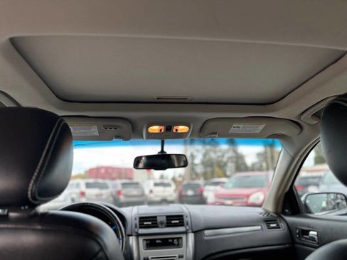 Used 2011 Ford Fusion SEL w/ Moons & Tunes Pkg image 21