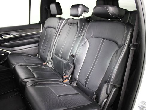 Used 2022 Jeep Wagoneer Series II image 36